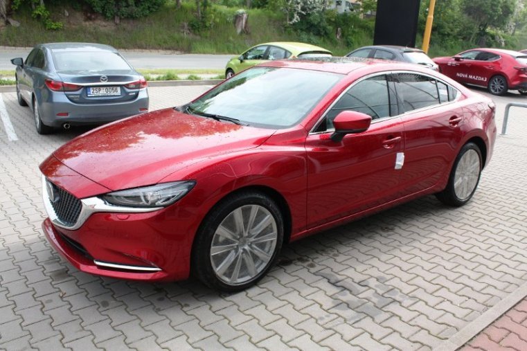 Mazda 6, SKYACTIV-G, barva červená