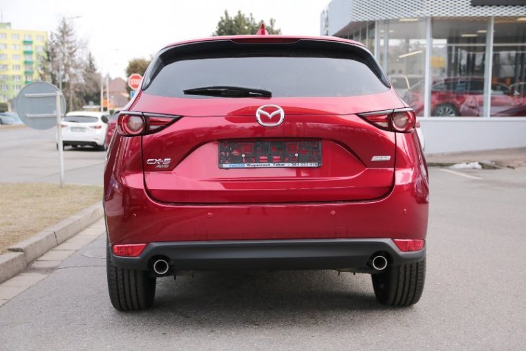 Mazda CX-5, 2,5 Skyactiv-G 194k, barva červená