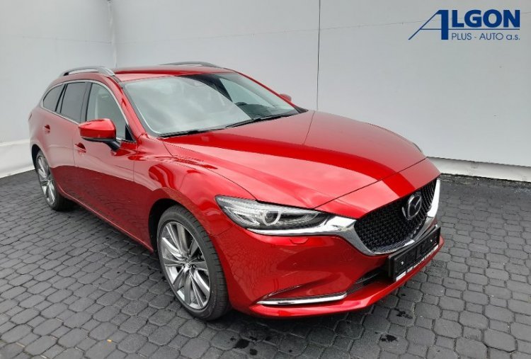 Mazda 6, 2,0i 165k, barva červená