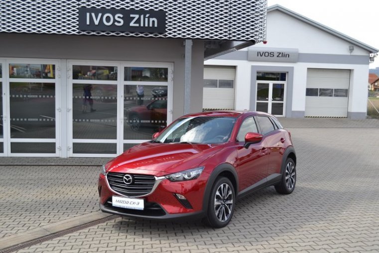 Mazda CX-3, 2,0 121k, barva červená