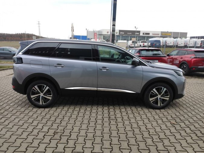 Peugeot 5008, Peugeot 5008 ALLURE PACK 1.5HDI AUT8 7 MÍST, barva stříbrná