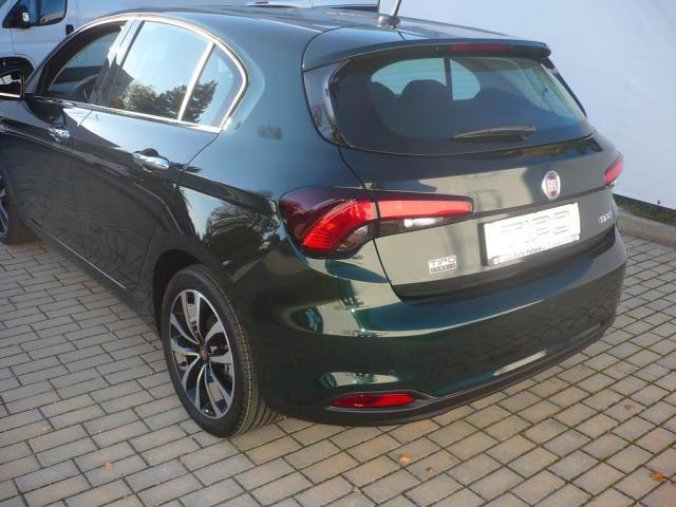 Fiat Tipo, HB 1.4 T-jet 120k ITALIA Extra, barva zelená