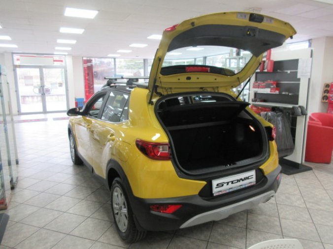 Kia Stonic, 1.4 CVVT NAVI, barva žlutá