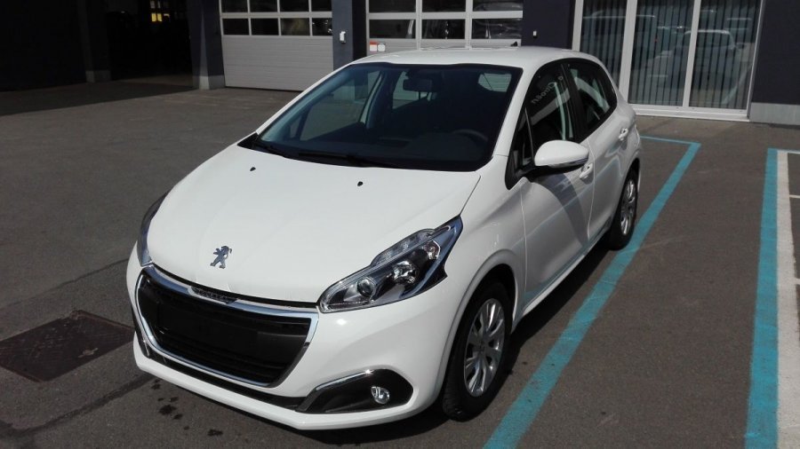 Peugeot 208, Active 1,2 PureTech 82 S&S MAN, barva bílá