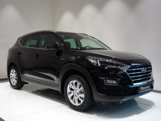 Hyundai Tucson, 1,6 CRDi 100 kW (diesel) 7 st. DCT 4×4, barva černá