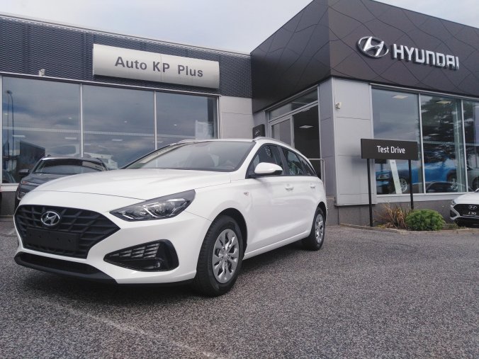 Hyundai i30, 1,5i CVVT 81 kW (95 NAT) 6 st. man, barva bílá