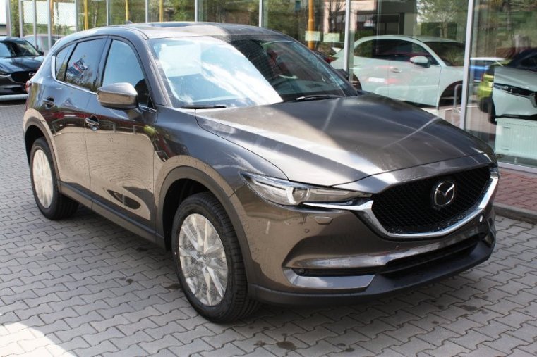 Mazda CX-5, SKYACTIV-G, barva šedá