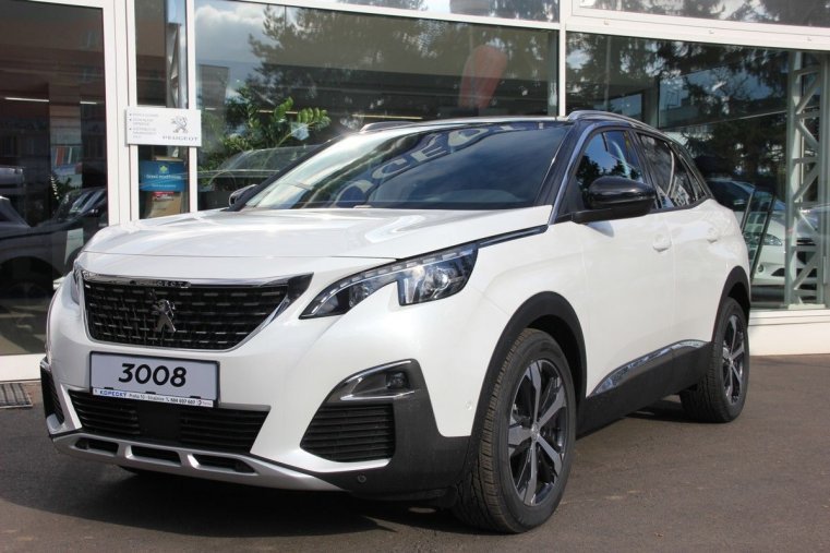 Peugeot 3008, ALLURE 1.2 PureTech 130 S&S MA, barva bílá