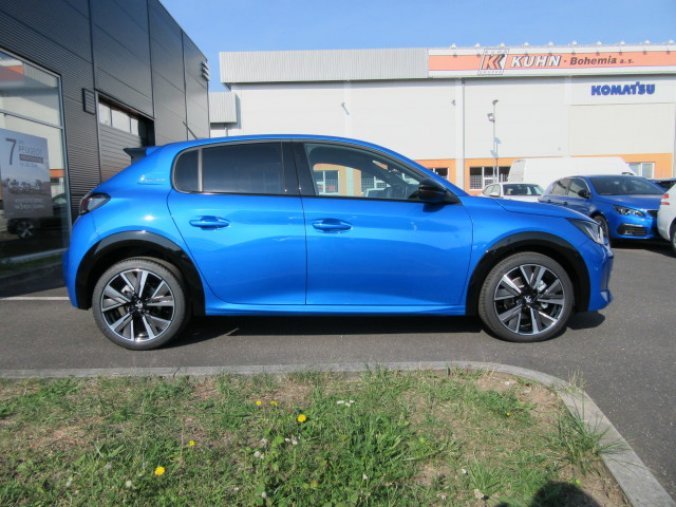 Peugeot 208, GT-line 1.2 PureTech 100k EAT8, barva modrá