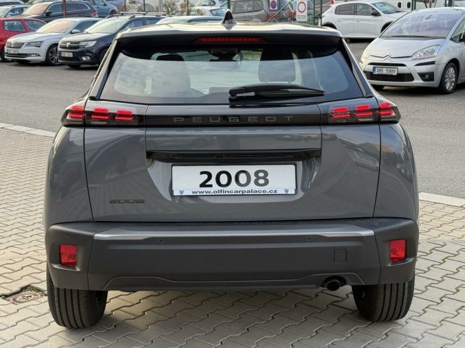 Peugeot 2008, Peugeot 2008 ACTIVE - IHNED K ODBĚRU, barva šedá