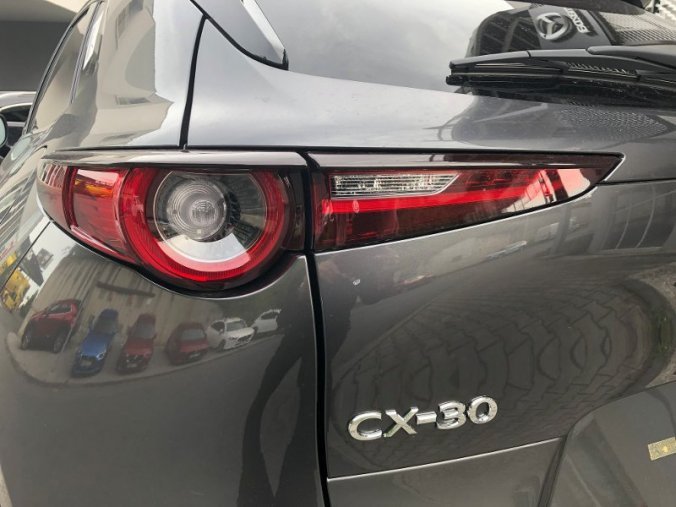 Mazda CX-30, 2.0i G122K, barva šedá