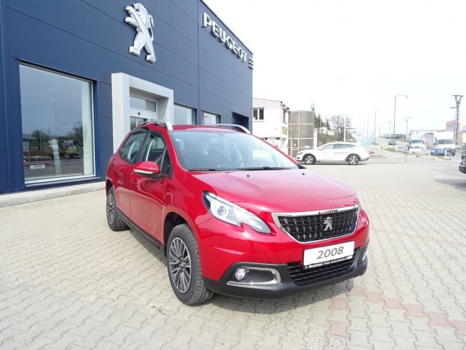 Peugeot 2008, ACTIVE 1.2 PureTech 82 MAN5, barva červená