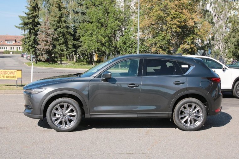 Mazda CX-5, 2,0 Skyactiv-G 165k, barva šedá