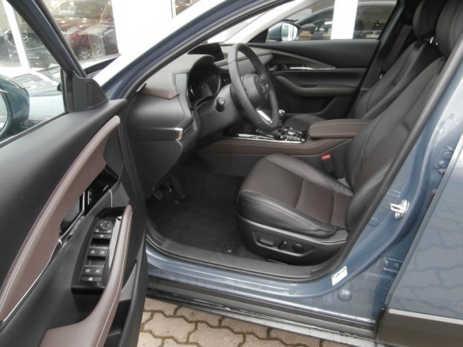 Mazda CX-30, 2,0i 122 PS, barva modrá