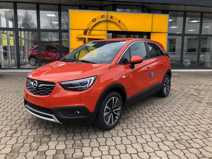 Opel Crossland X, Innovation 1.2 Turbo 96 kW, barva oranžová