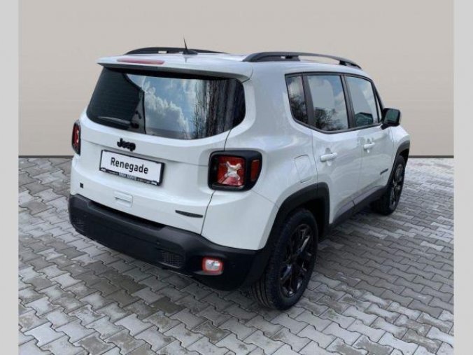 Jeep Renegade, Night Eagle 1.3 Turbo GSE 150k, barva bílá