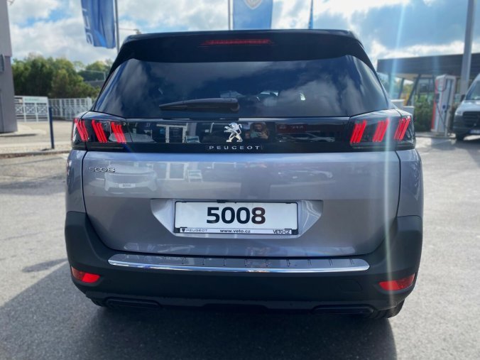 Peugeot 5008, Peugeot 5008 ALLURE PACK 1.5 HDi 130 EAT8, barva šedá