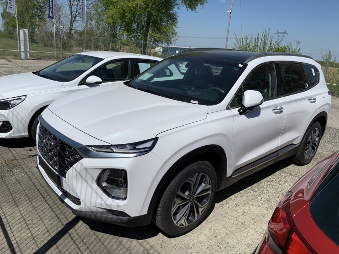 Hyundai Santa Fe, 2,2 CRDi e-VGT 147 kW (diesel) 8 st. aut 4×4, barva bílá