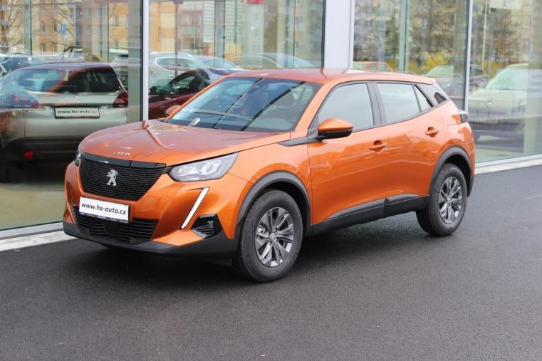 Peugeot 2008, Active 1,2 PureTech 130k MAN6, barva oranžová