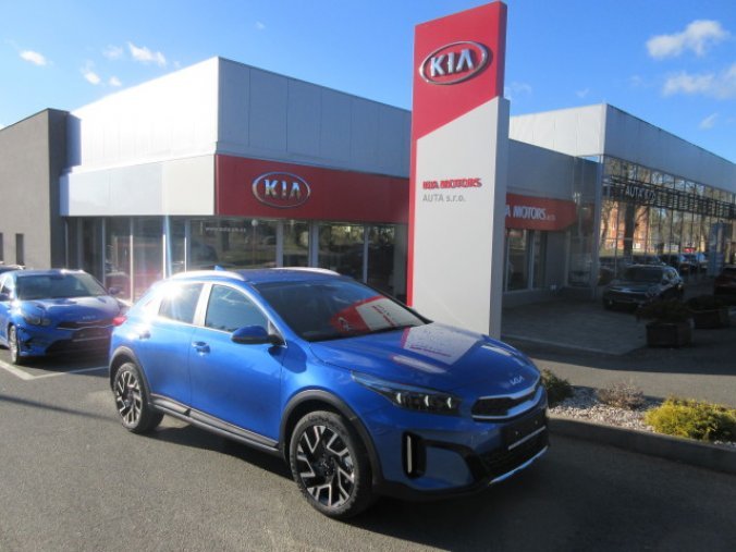 Kia XCeed, 1,5 T-GDi GPF 7DCT TOP, barva červená