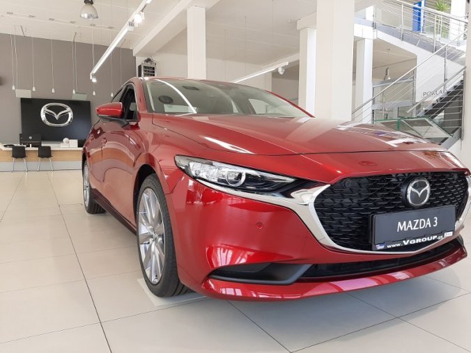 Mazda 3, 2,0 150k - odběr 03/2020, barva červená