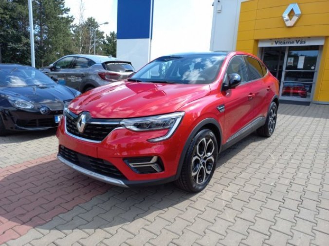 Renault Arkana, TCe 140 EDC, barva červená