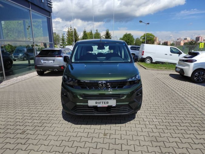 Peugeot Rifter, Peugeot Rifter ALLURE 1.5 HDI 100kMAN6 OSOBNÍ, barva zelená