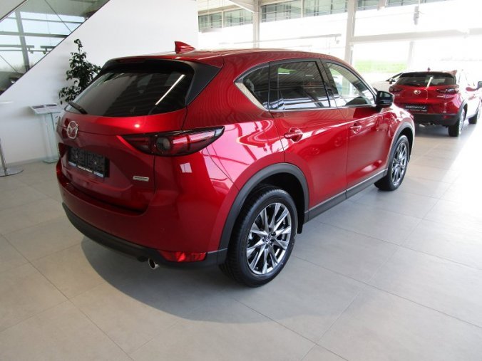 Mazda CX-5, 2.5i, barva červená