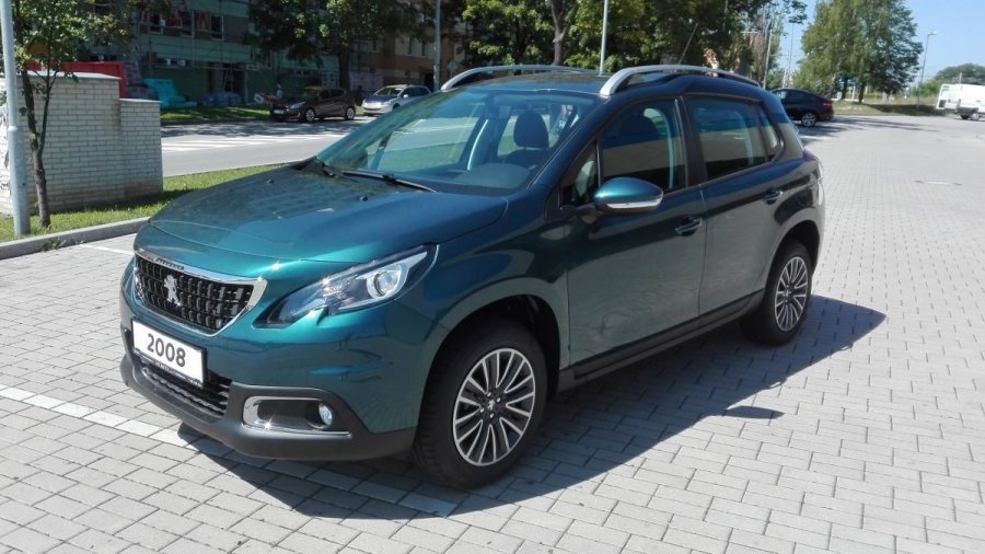 Peugeot 2008, 1.2,aut.klima,vyhř.sed.,senzor, barva zelená