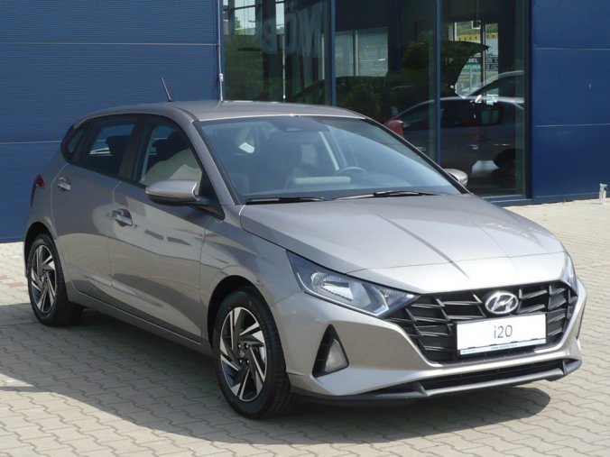 Hyundai i20, 1,2i 62 kW (95 NAT) 5 st. man, barva hnědá