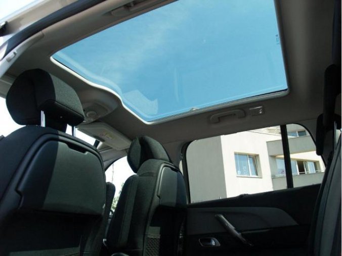 Citroën Grand C4 Spacetourer, Shine Pack 1,5BHDi 130 EAT8, barva béžová