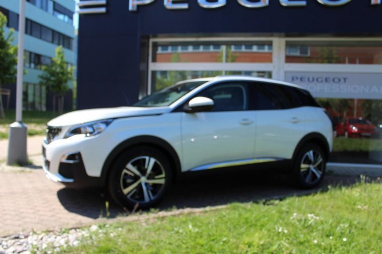 Peugeot 3008, ALLURE 1.2 PureTech 130k MAN6, barva bílá