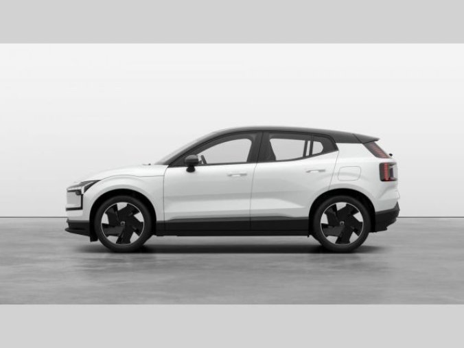 Volvo ex30, Twin Motor Performance Ultra 4, barva bílá