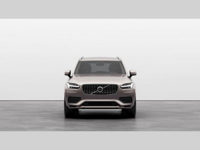 Volvo XC90, B5 2.0L 235+14 HP AT8 AWD CORE, barva stříbrná