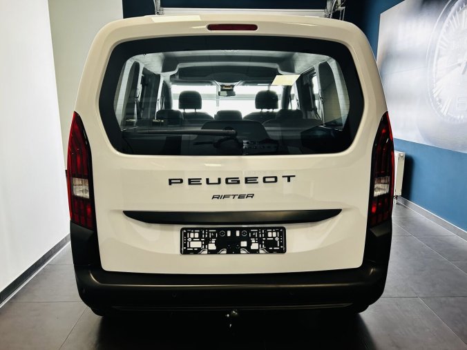 Peugeot Rifter, Peugeot Rifter ACTIVE PureTech 110 S&S MAN6 s homologací N1, barva bílá