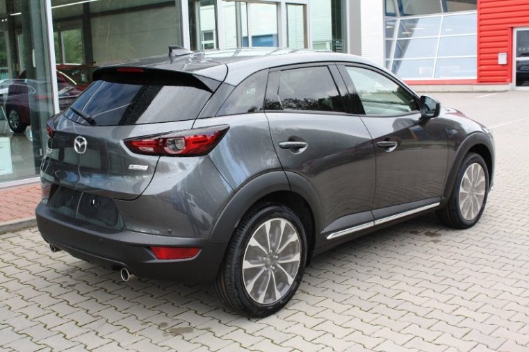 Mazda CX-3, SKYACTIV-G, barva šedá