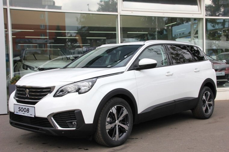 Peugeot 5008, ACTIVE 1.2PureTech 130k EAT8, barva bílá