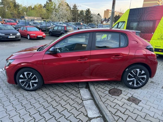 Peugeot 208, Peugeot 208 ACTIVE - IHNED K ODBĚRU, barva červená