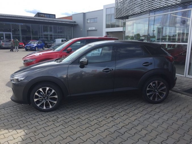 Mazda CX-3, 2,0 Skyactiv-G121, barva šedá