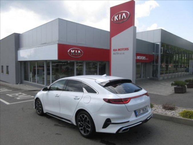 Kia ProCeed, 1,5 CD  T-GDi GPF, barva bílá