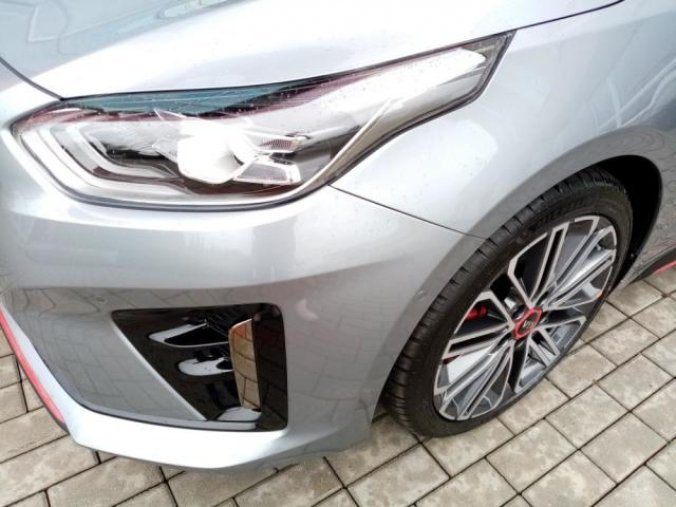 Kia ProCeed, 1,6T-GDI GT 7DCT, barva šedá