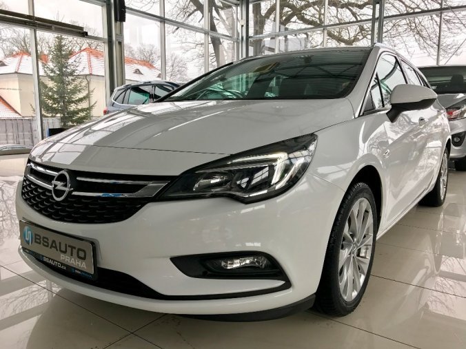 Opel Astra, Elegance 1,2Turbo 145koní + ZP, barva bílá