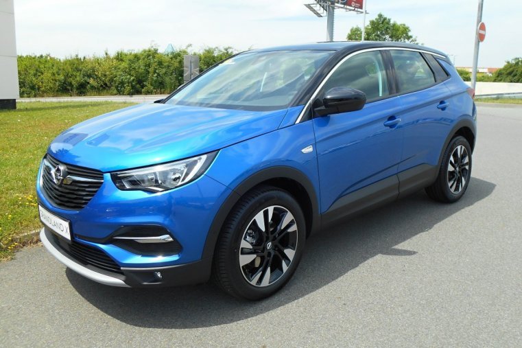 Opel Grandland X, 1.6 Turbo Ultimate AT8, barva modrá