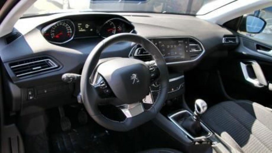 Peugeot 308, Active, barva bílá