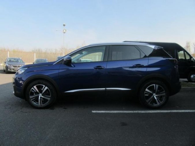 Peugeot 3008, ALLURE 1.5 BHDi 130k MAN6, barva modrá