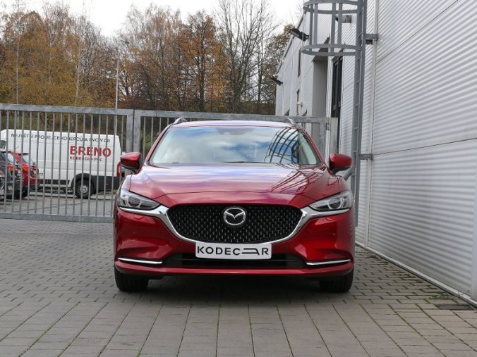 Mazda 6, 2,5i Skyactiv-G 194k/143kW AT, barva červená