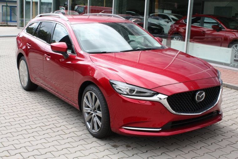 Mazda 6, SKYACTIV-G, barva červená