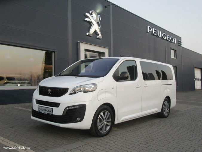 Peugeot Traveller, -e Active Long Electric 100kW,, barva bílá