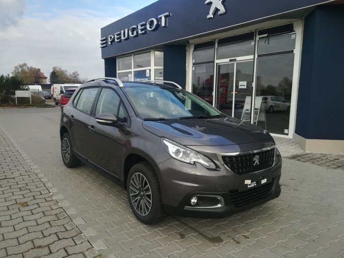 Peugeot 2008, Active 1,2 Pure Tech 82k, barva šedá