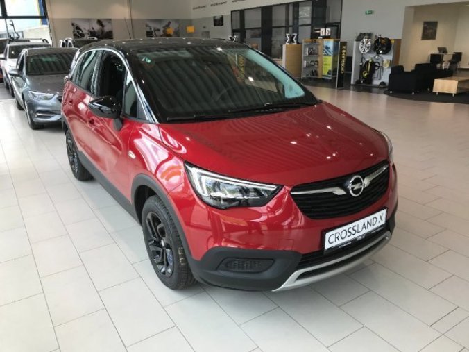 Opel Crossland X, Innovation 1.2T 81kW MT6, barva červená